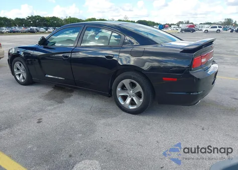 2014 Dodge Charger Se z USA, uszkodzony, nr VIN 2C3CDXBG6EH360000